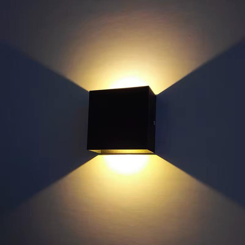 Lampara de pared cuadrado - Blanco y Negro