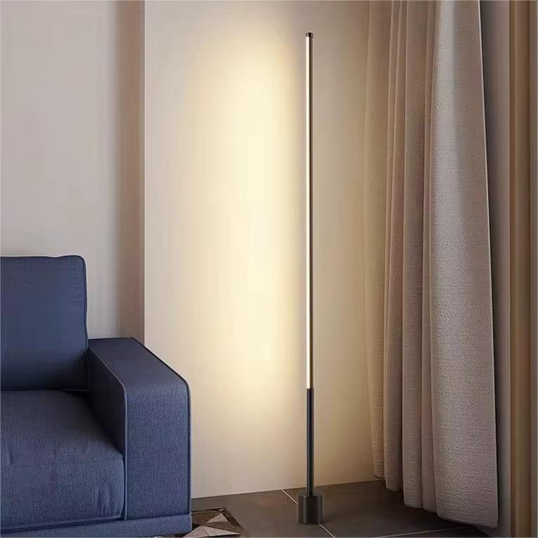 Lámpara de pie minimalista luz cálida, fría y neutra.